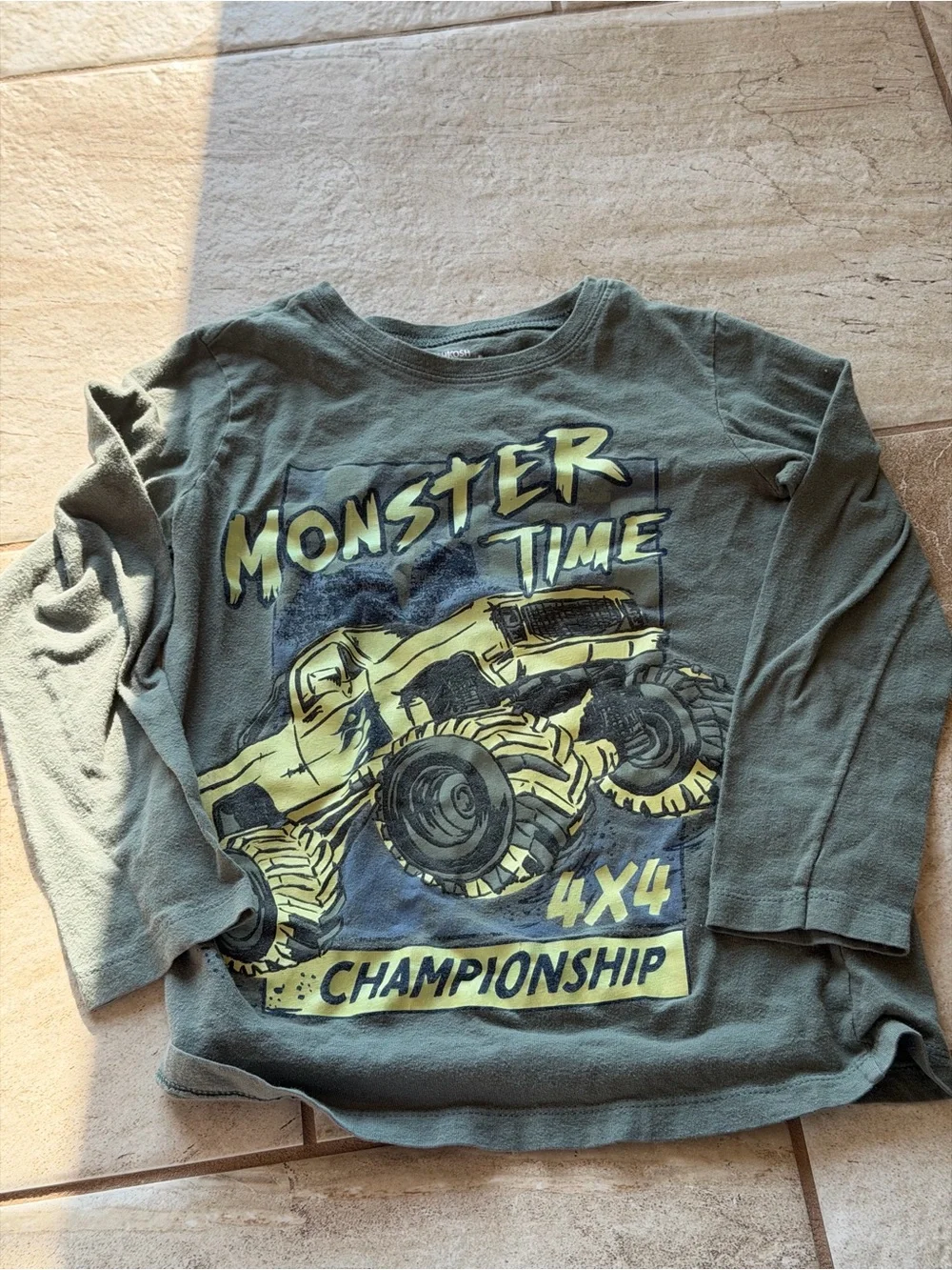 OshKosh B'gosh Green 'Monster Time' 4x4 Long-Sleeve Shirt